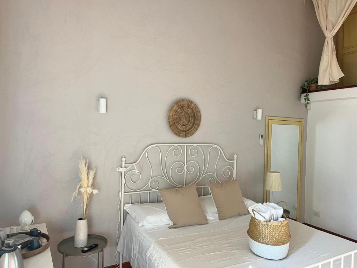 Apulia Journey - Manzoni 11 Hotel Bari Exterior photo